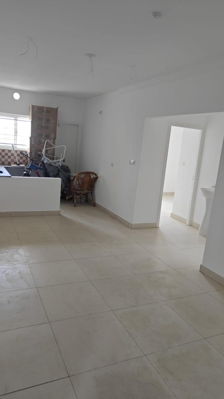 2 BHK flat is for sale in Isnapur